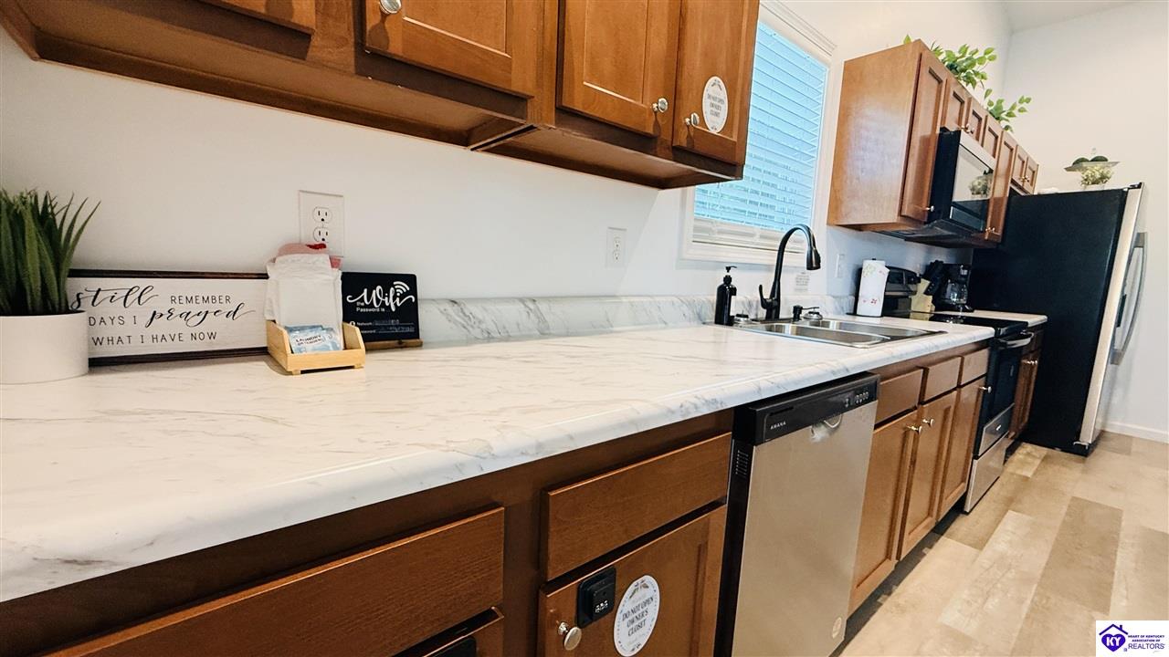 459 Logan Antle Road Property Photo 14