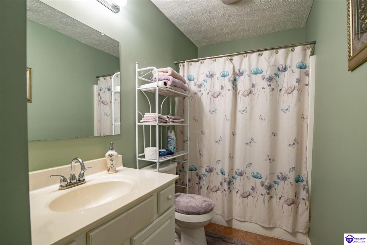 341 Hillside Drive Property Photo 27