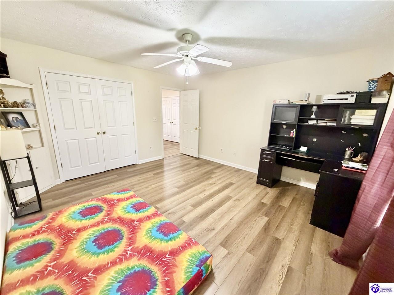 111 Clover Court Property Photo 10