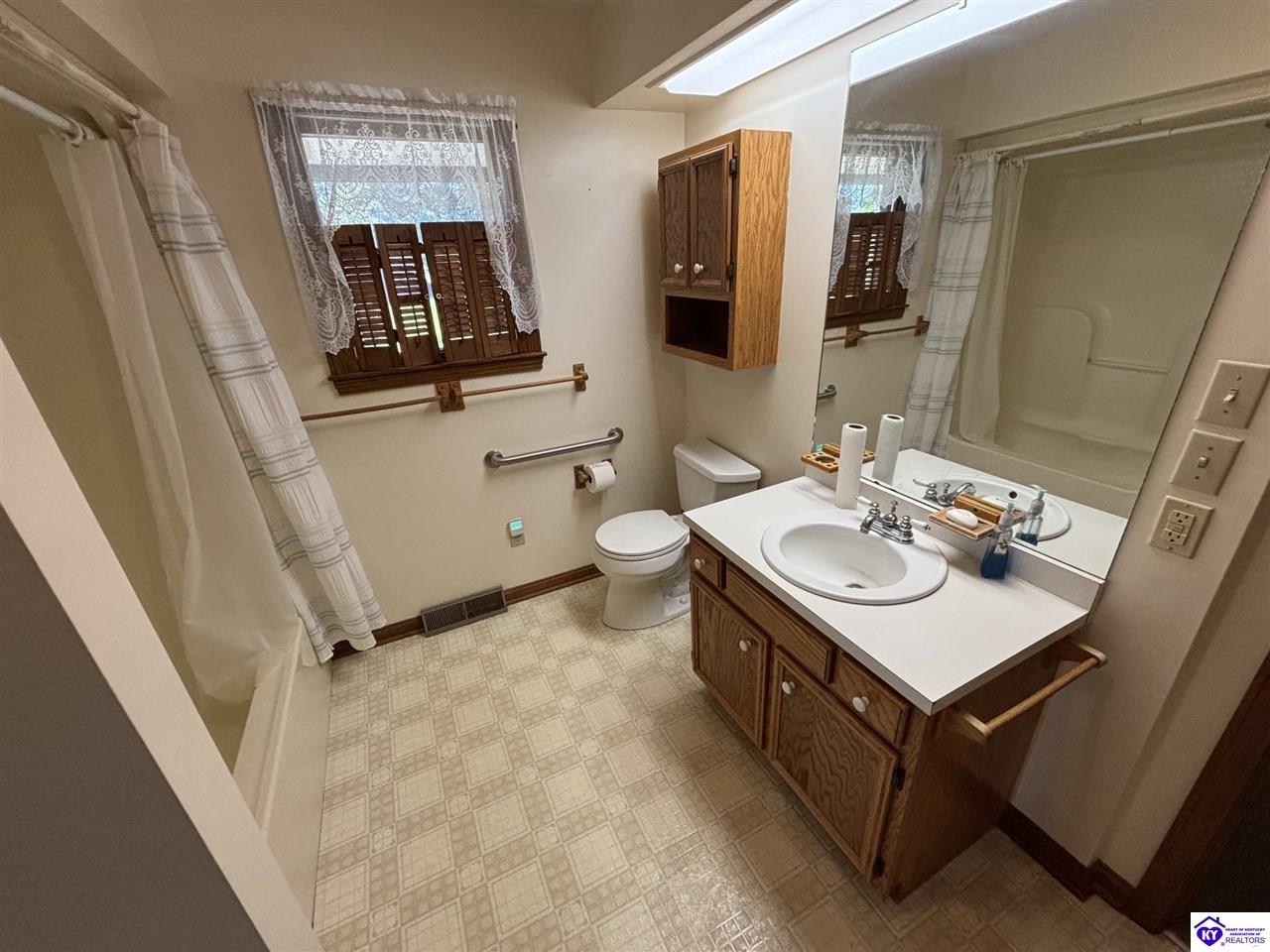 1824 Willetts Bottom Road Property Photo 54