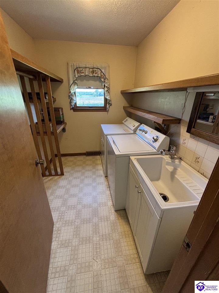 1824 Willetts Bottom Road Property Photo 56