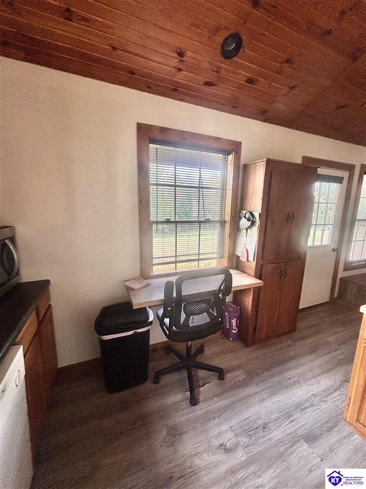 1459 Davis Rd Property Photo 15