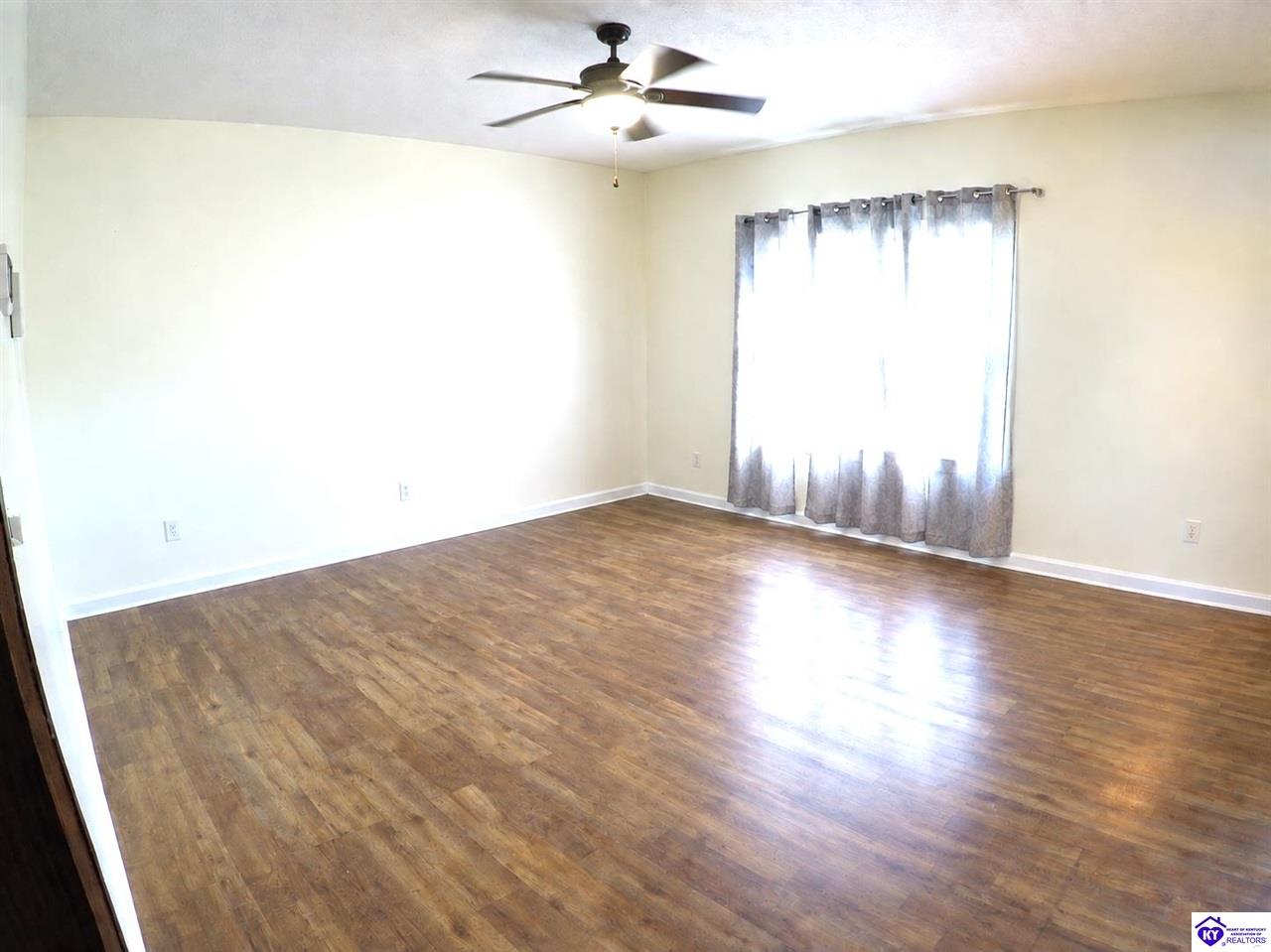 215 Blue Ridge Way Property Photo 2