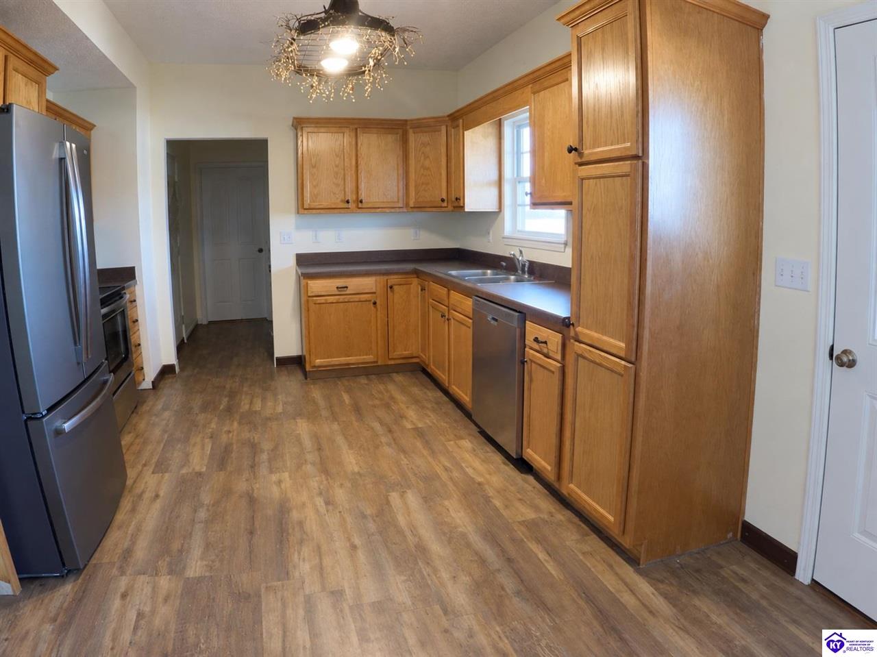 215 Blue Ridge Way Property Photo 6