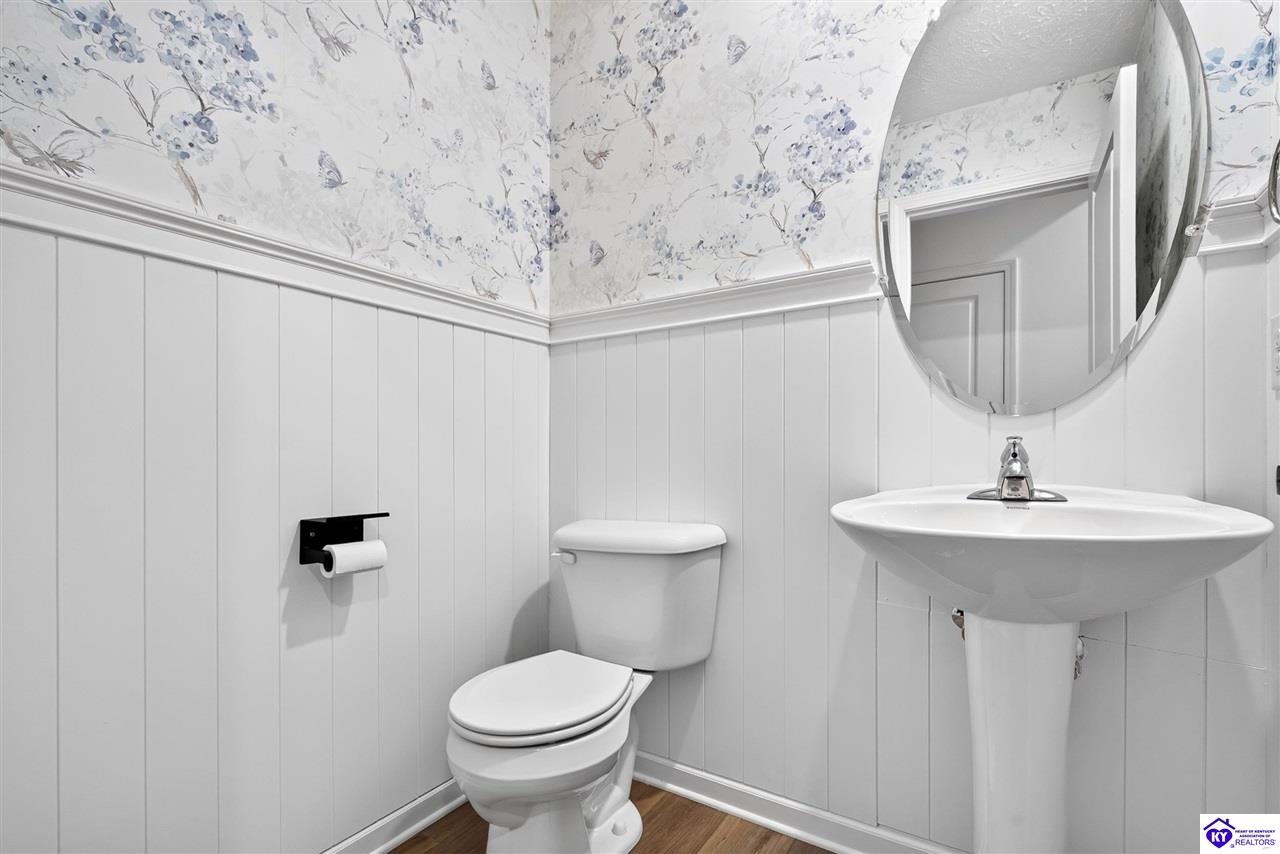 17012 Meander Way Property Photo 16