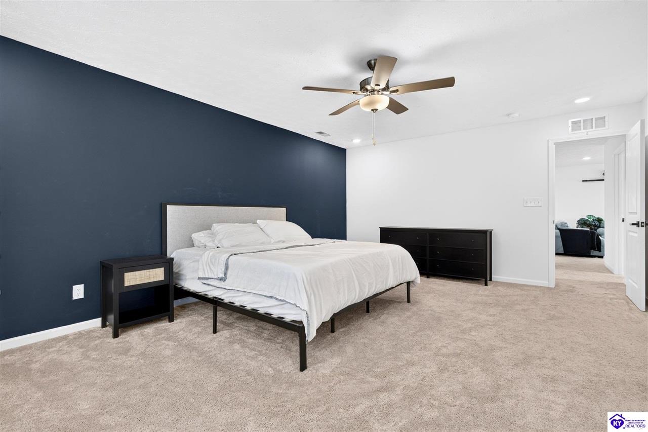 17012 Meander Way Property Photo 24