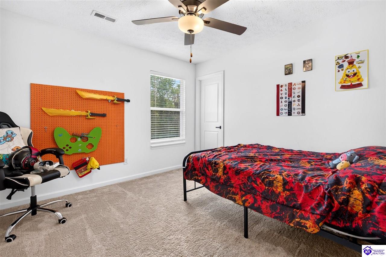 17012 Meander Way Property Photo 28