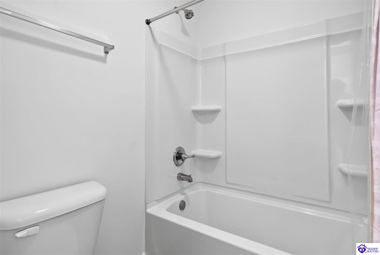 17012 Meander Way Property Photo 30