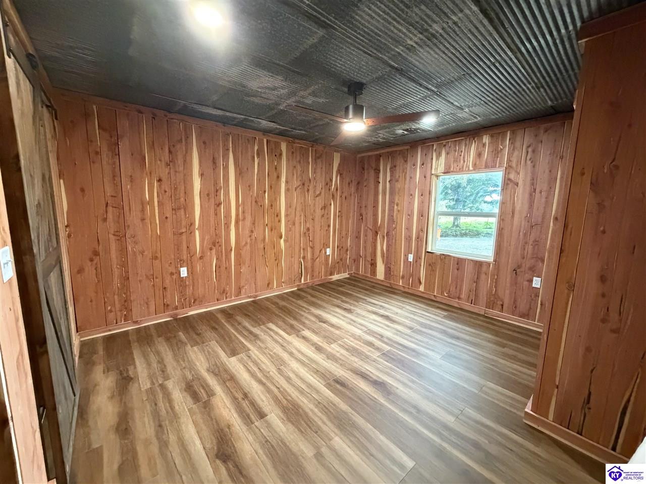 360 Givens Lane Property Photo 11