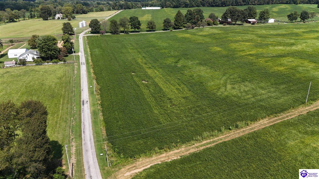 1800 Willetts Bottom Road Property Photo 3