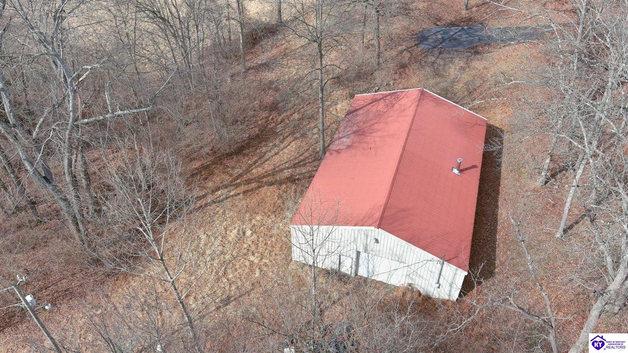 00 Northern Road Property Photo 9