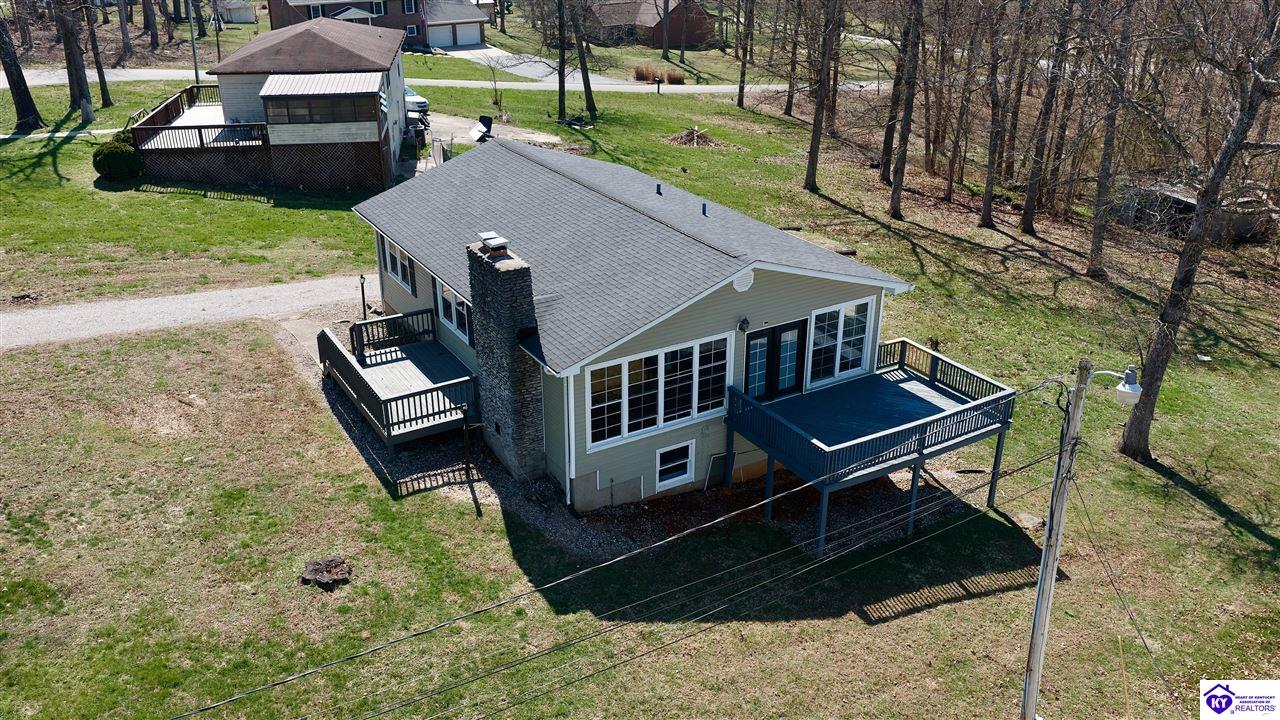 200 Circle K Road Property Photo 3