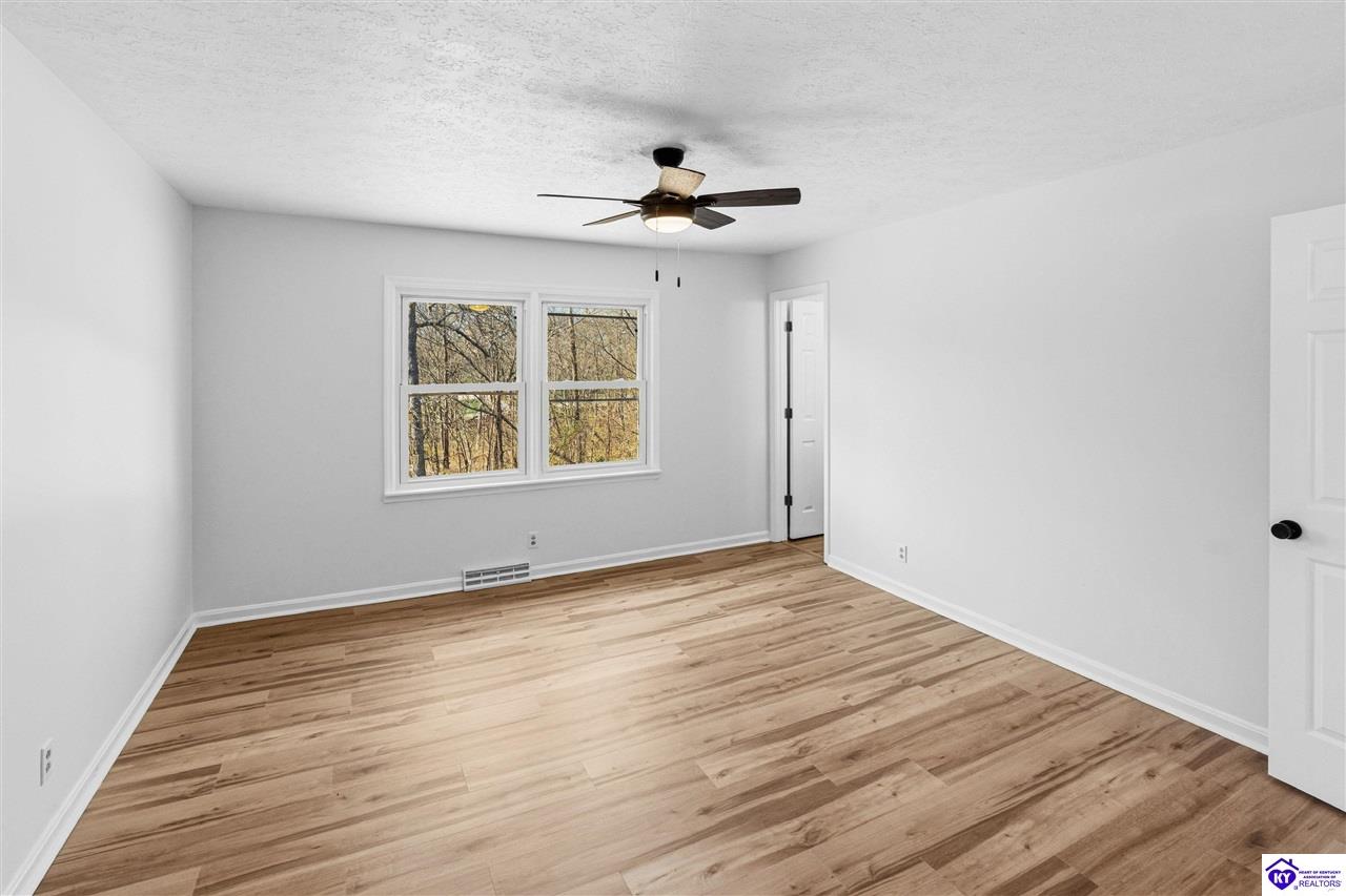 200 Circle K Road Property Photo 25