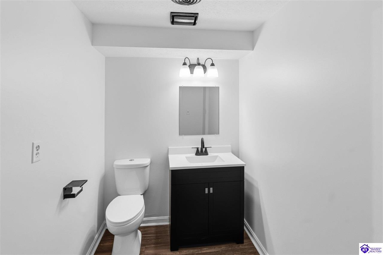 200 Circle K Road Property Photo 29