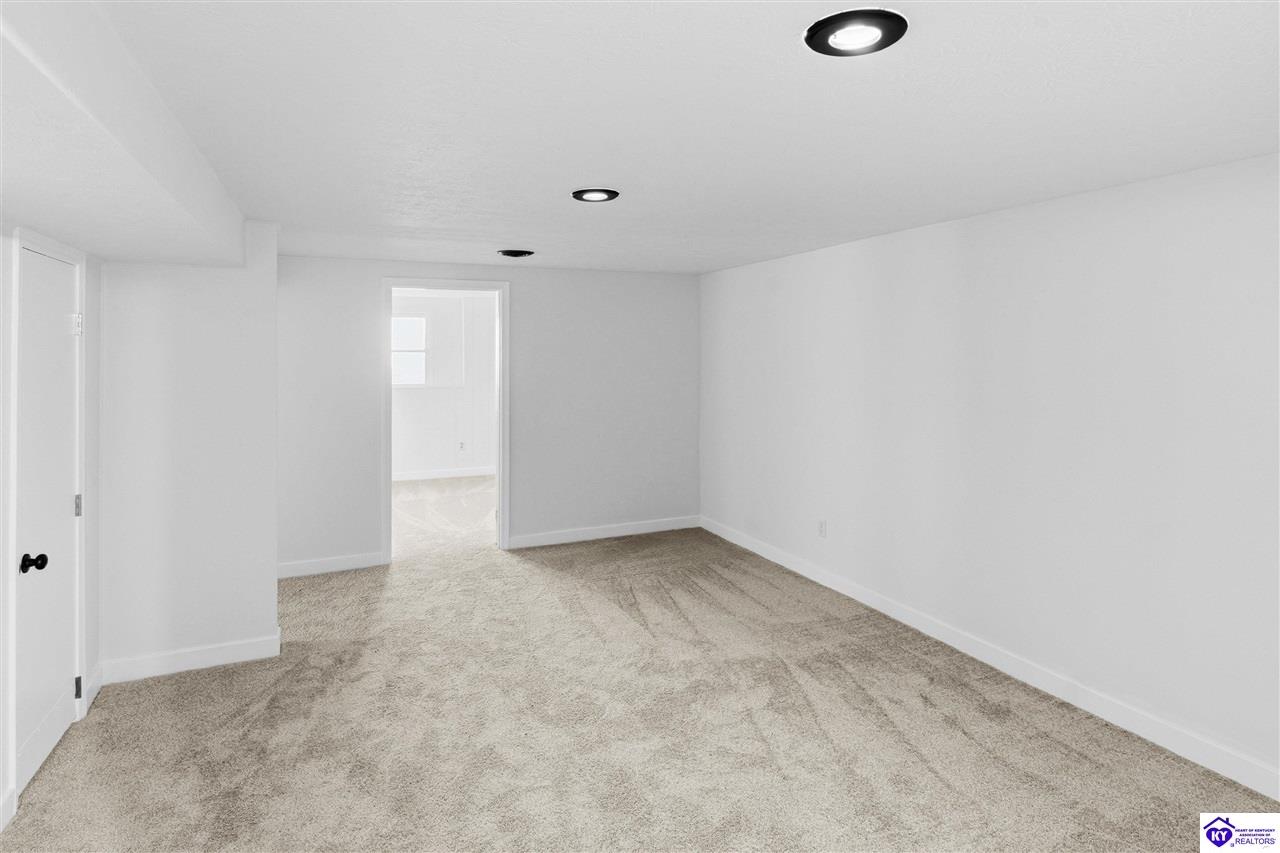 200 Circle K Road Property Photo 30