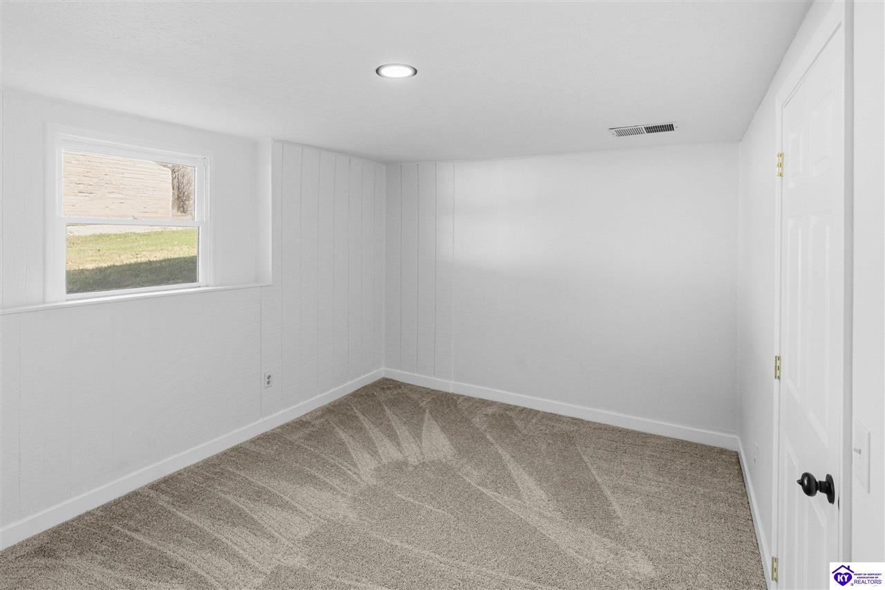 200 Circle K Road Property Photo 31