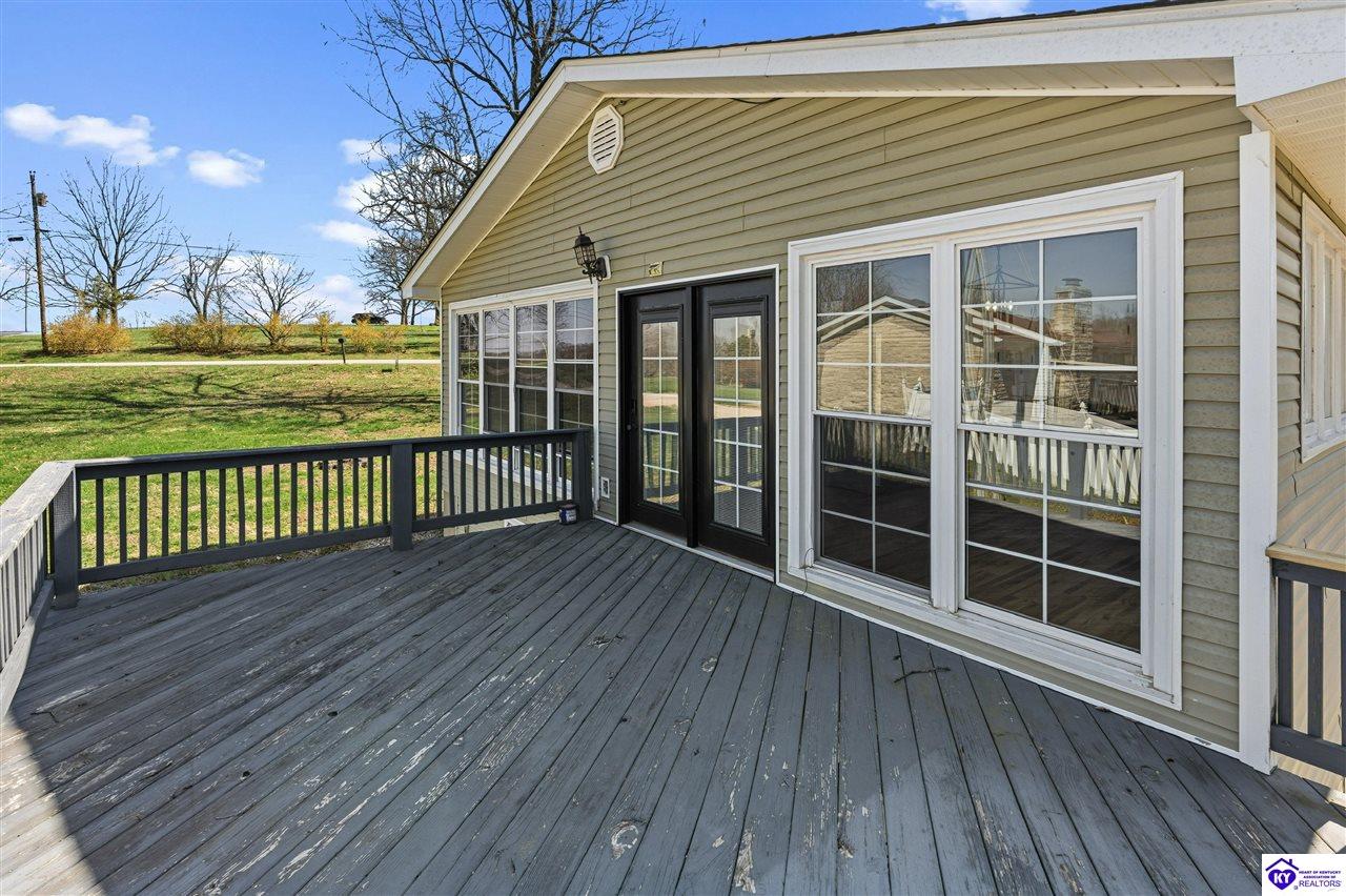 200 Circle K Road Property Photo 44