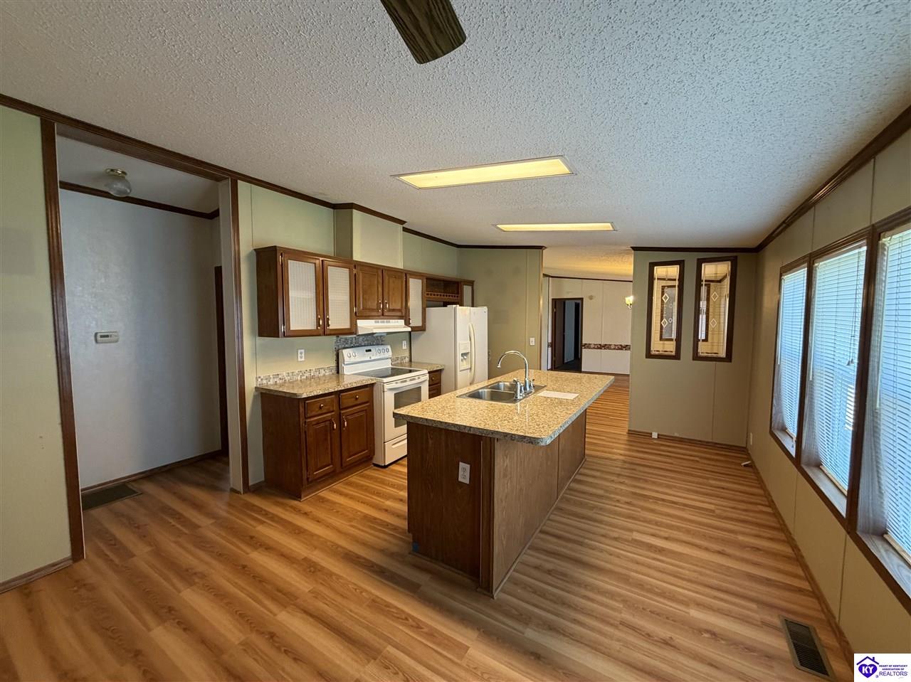 455 Morris Court Property Photo 10