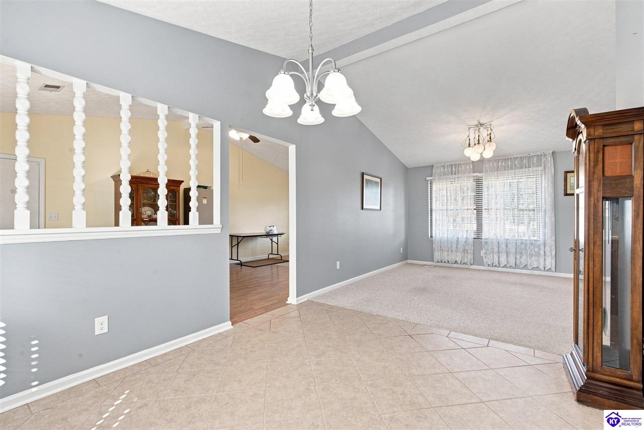 718 Carolyn Street Property Photo 17