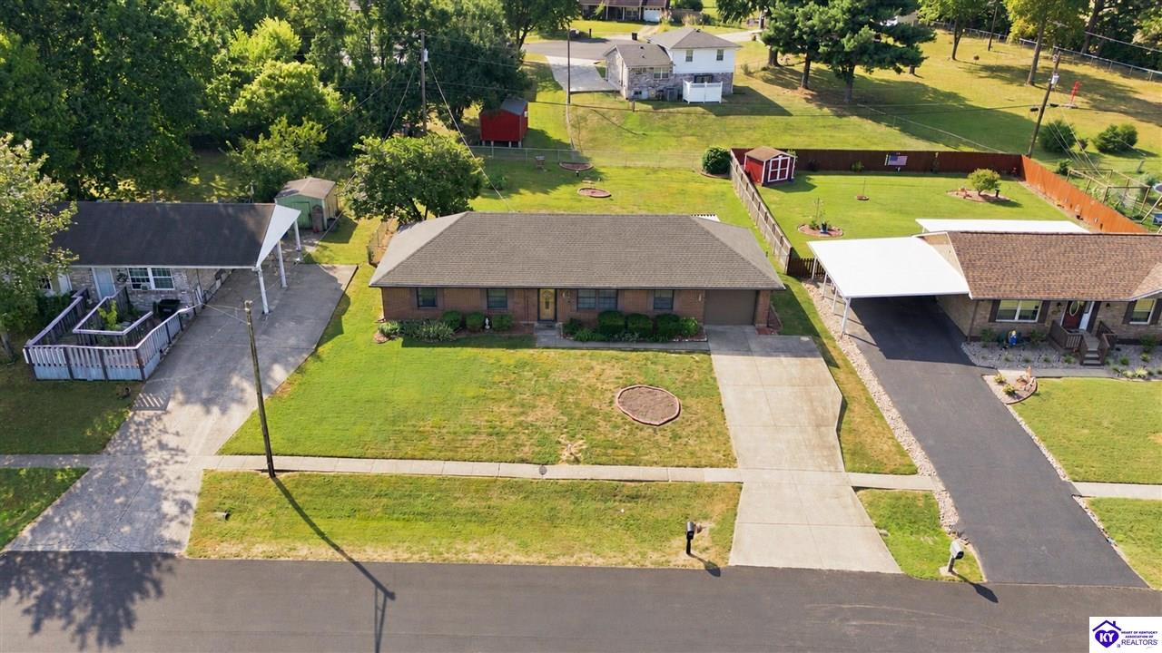 718 Carolyn Street Property Photo 40