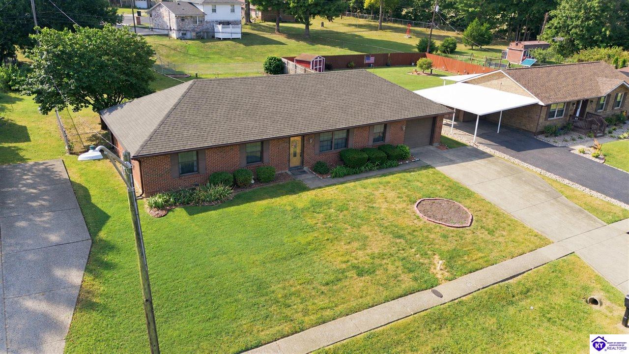 718 Carolyn Street Property Photo 42