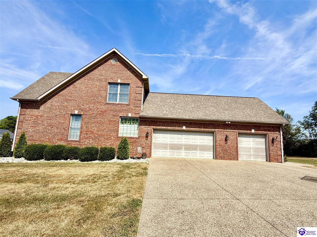 501 Maple Crest Way Property Photo 5