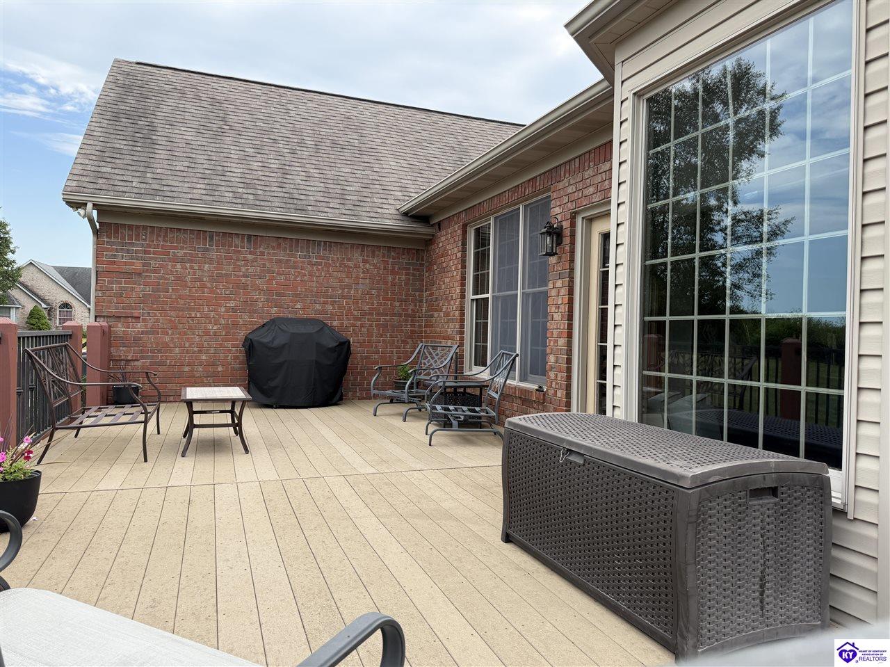 501 Maple Crest Way Property Photo 46