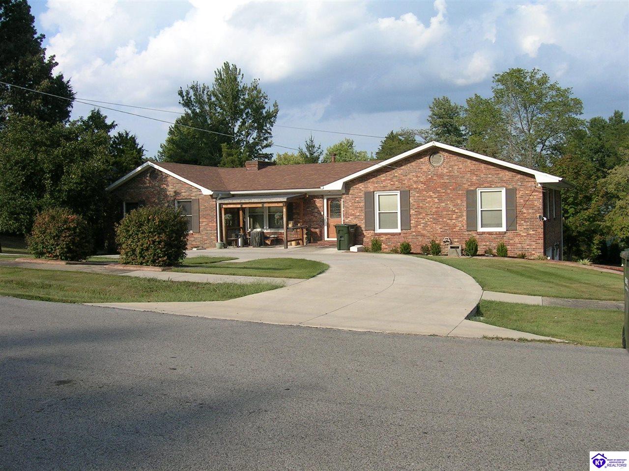 734 Cherrywood Drive Property Photo 4