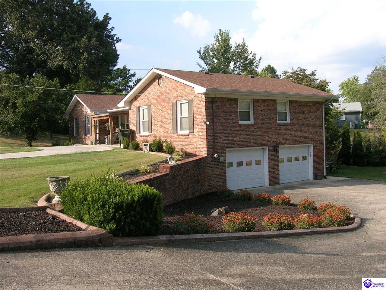 734 Cherrywood Drive Property Photo 5
