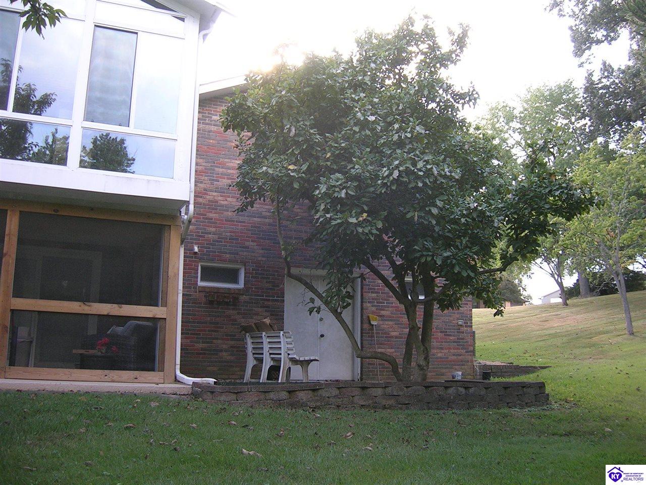 734 Cherrywood Drive Property Photo 11