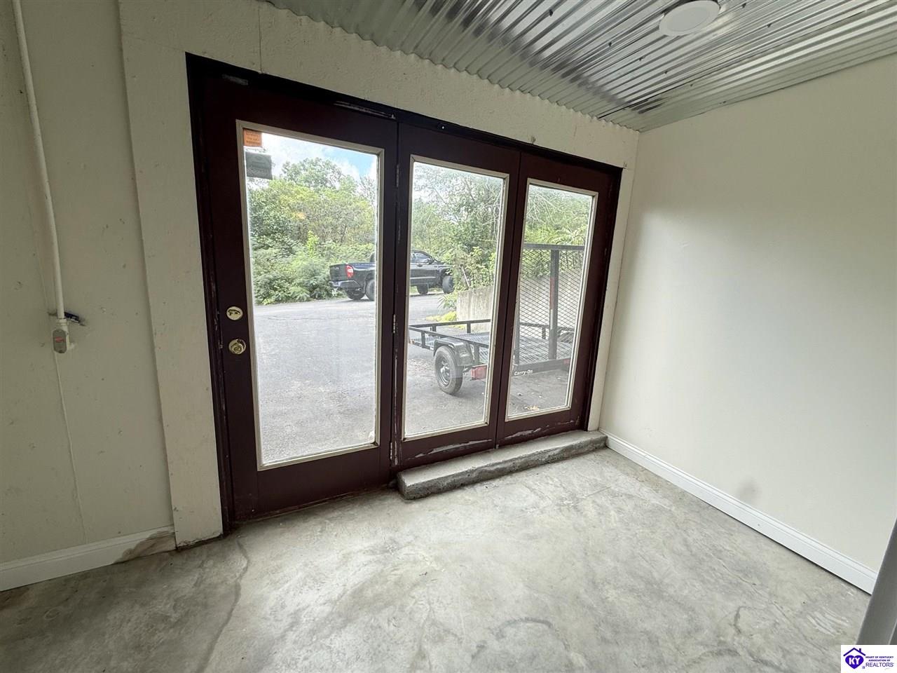 3365 Columbia Highway Property Photo 18