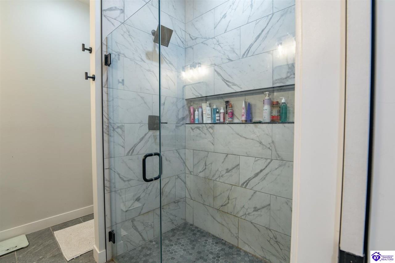 58 Robert Allen Lane Property Photo 37