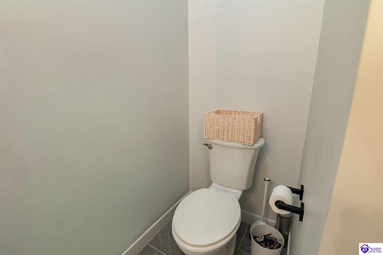 58 Robert Allen Lane Property Photo 38