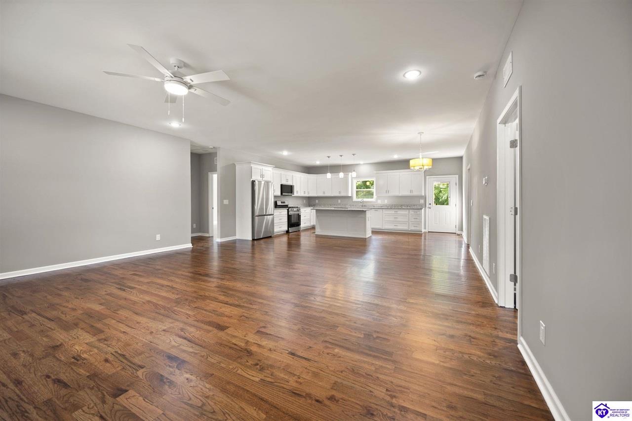 412 Wilmoth Street Property Photo 3