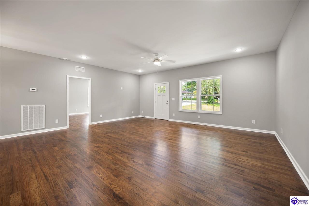 412 Wilmoth Street Property Photo 5