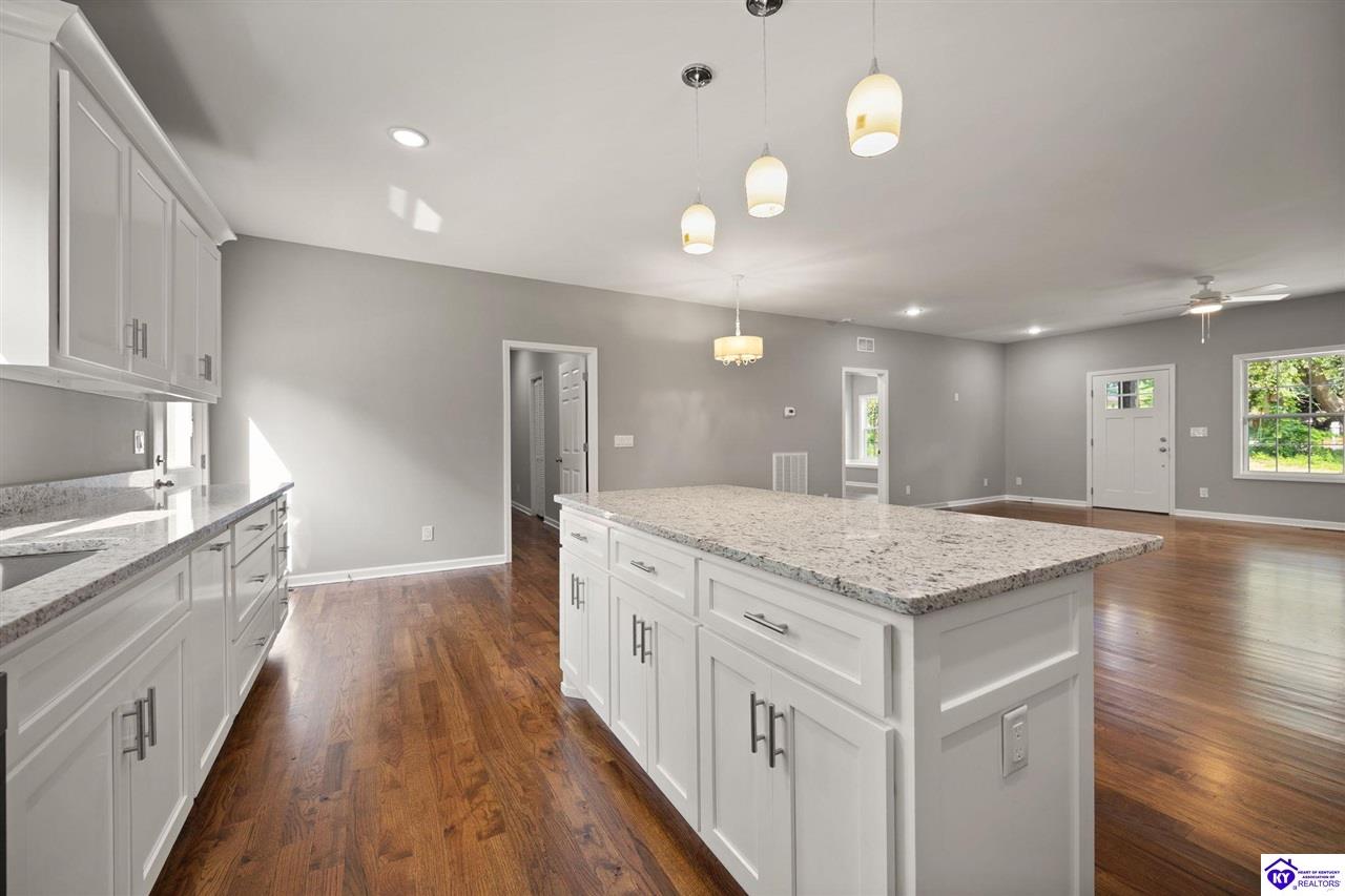 412 Wilmoth Street Property Photo 12