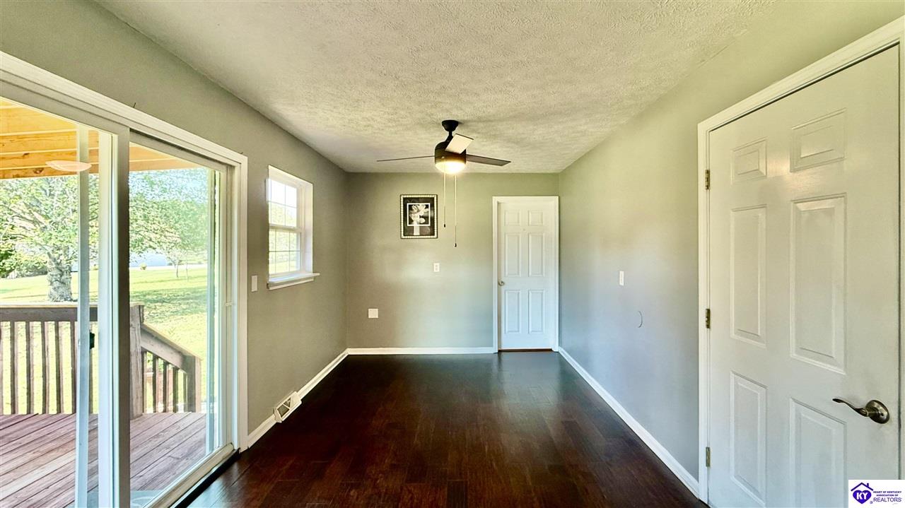 498 Boulder Drive Property Photo 14