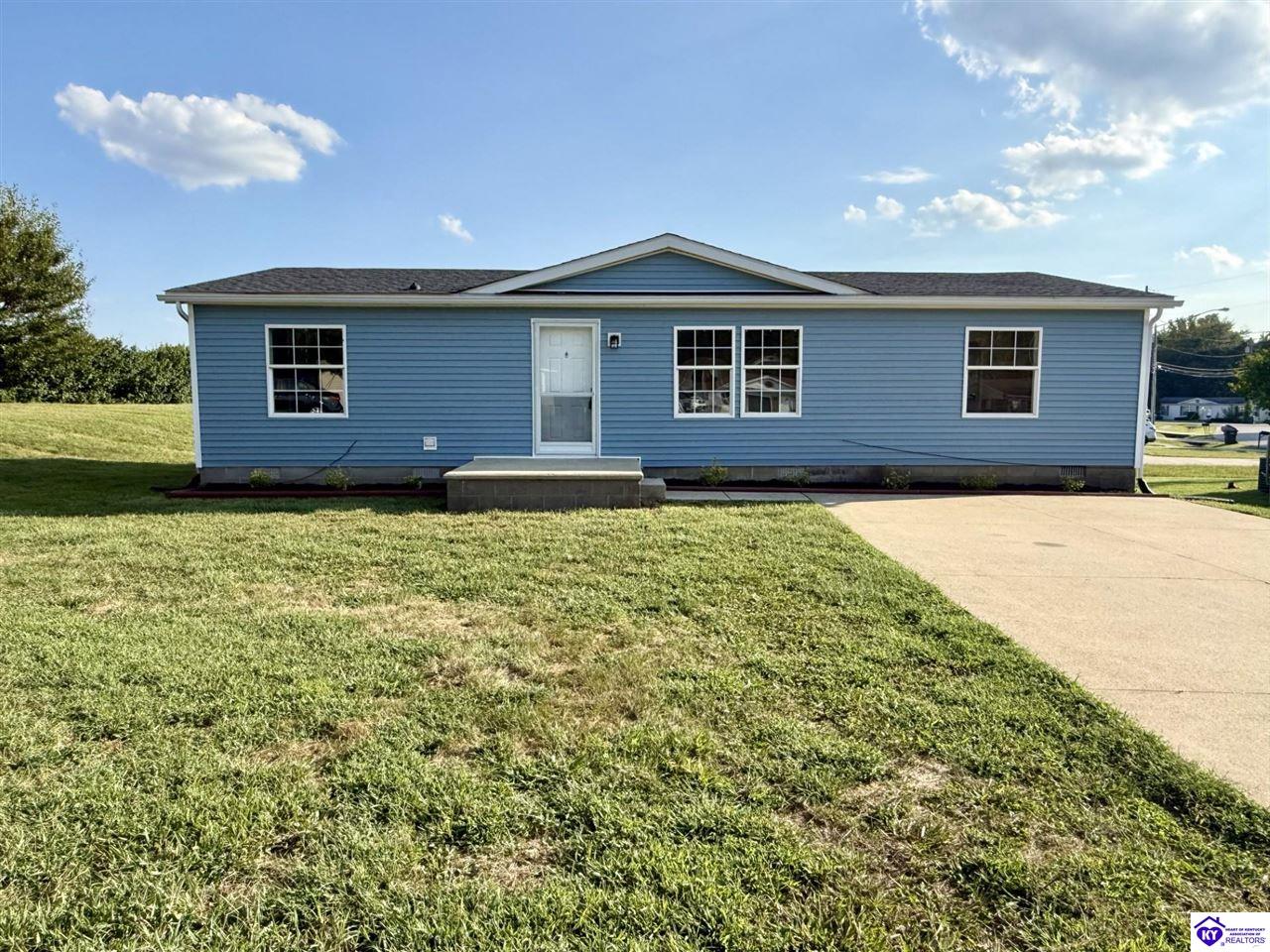 114 Carriage Way Property Photo 1