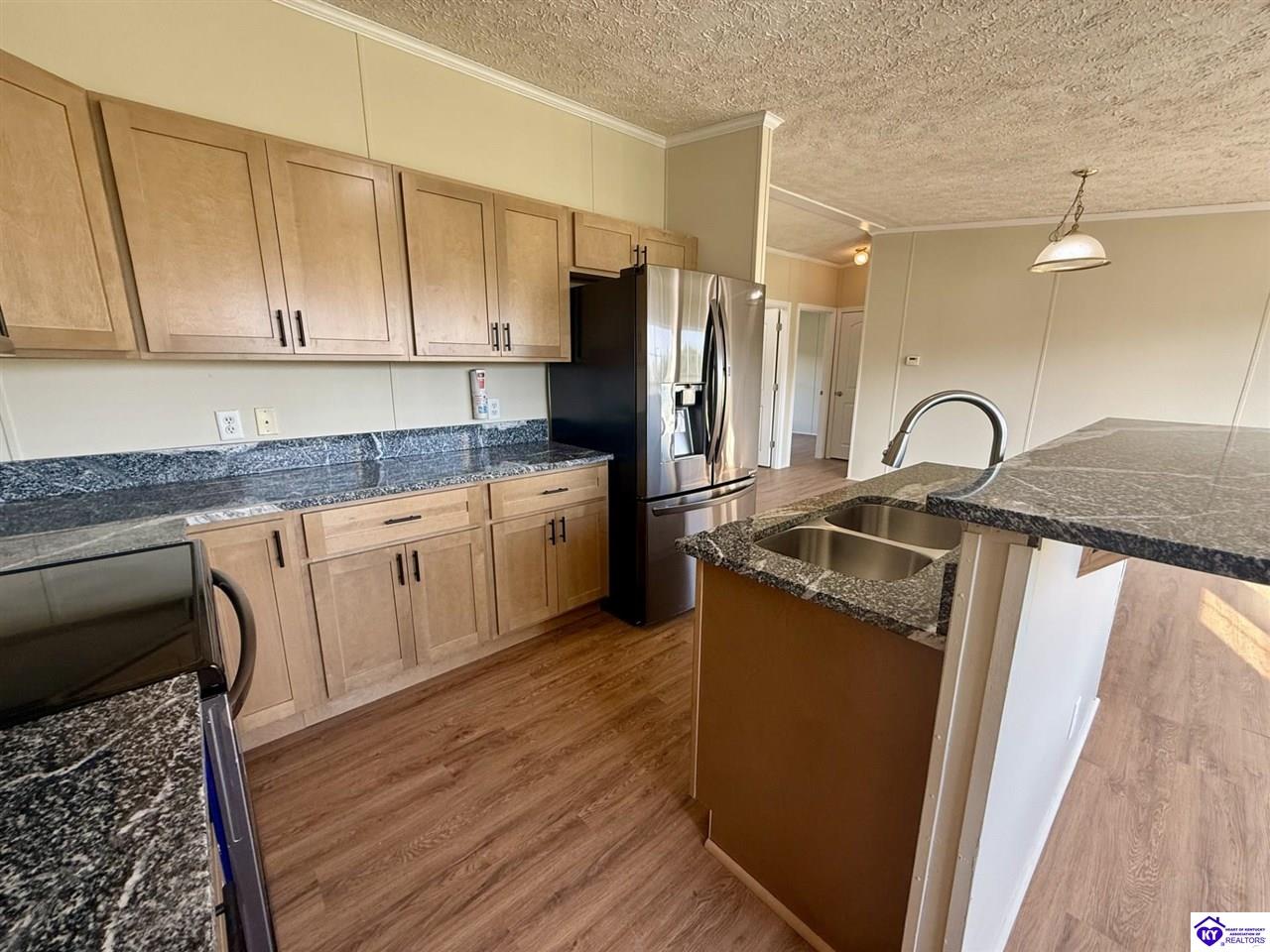 114 Carriage Way Property Photo 10