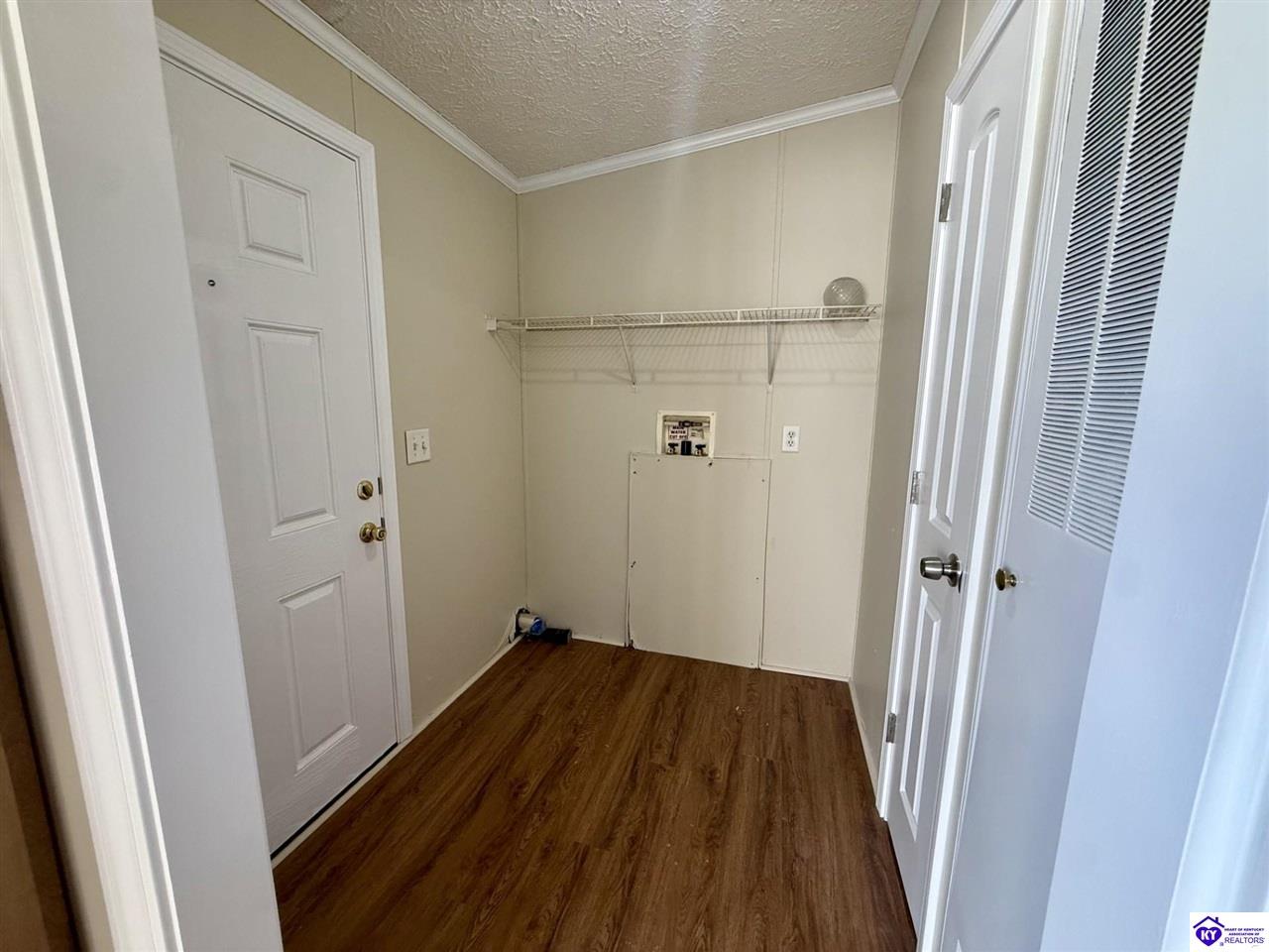 114 Carriage Way Property Photo 26