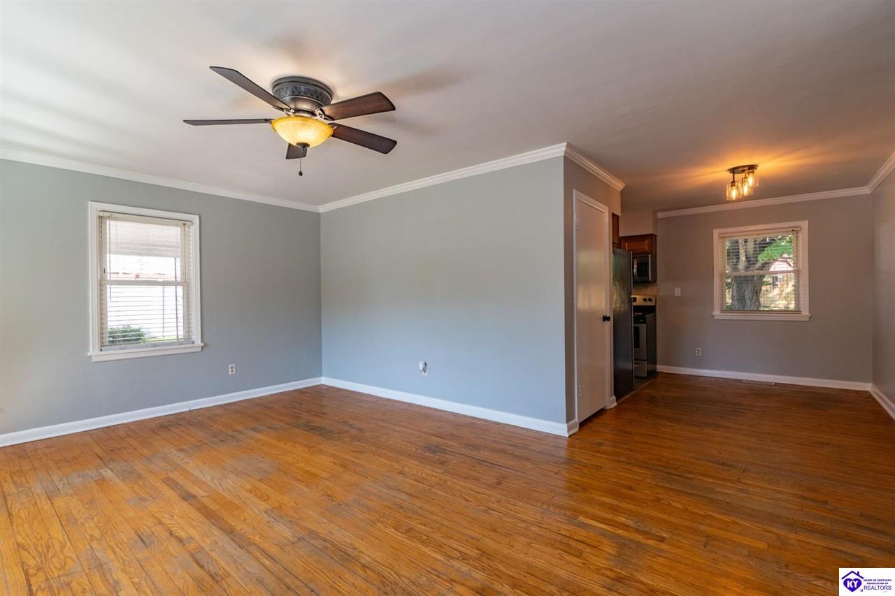 615 Pike Street Property Photo 9
