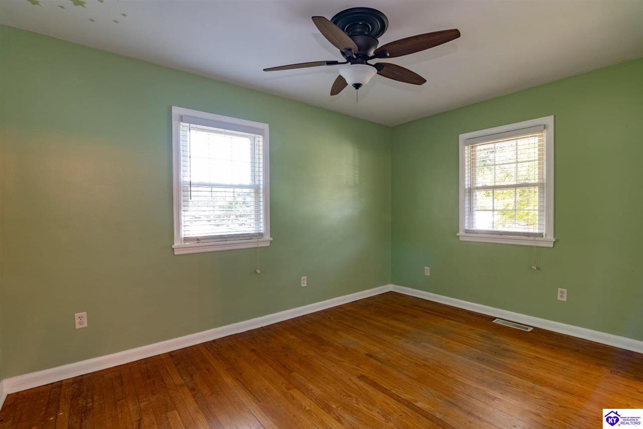 615 Pike Street Property Photo 20