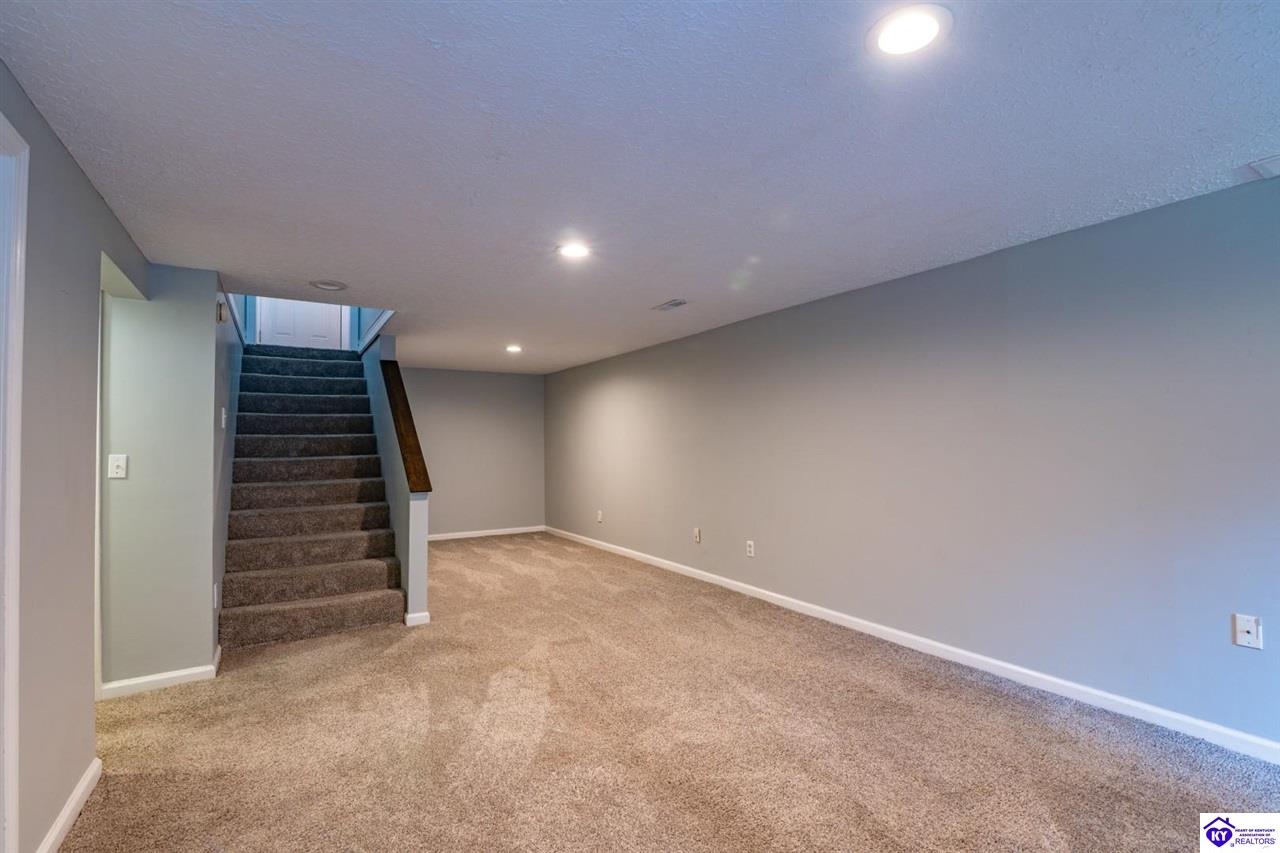615 Pike Street Property Photo 26