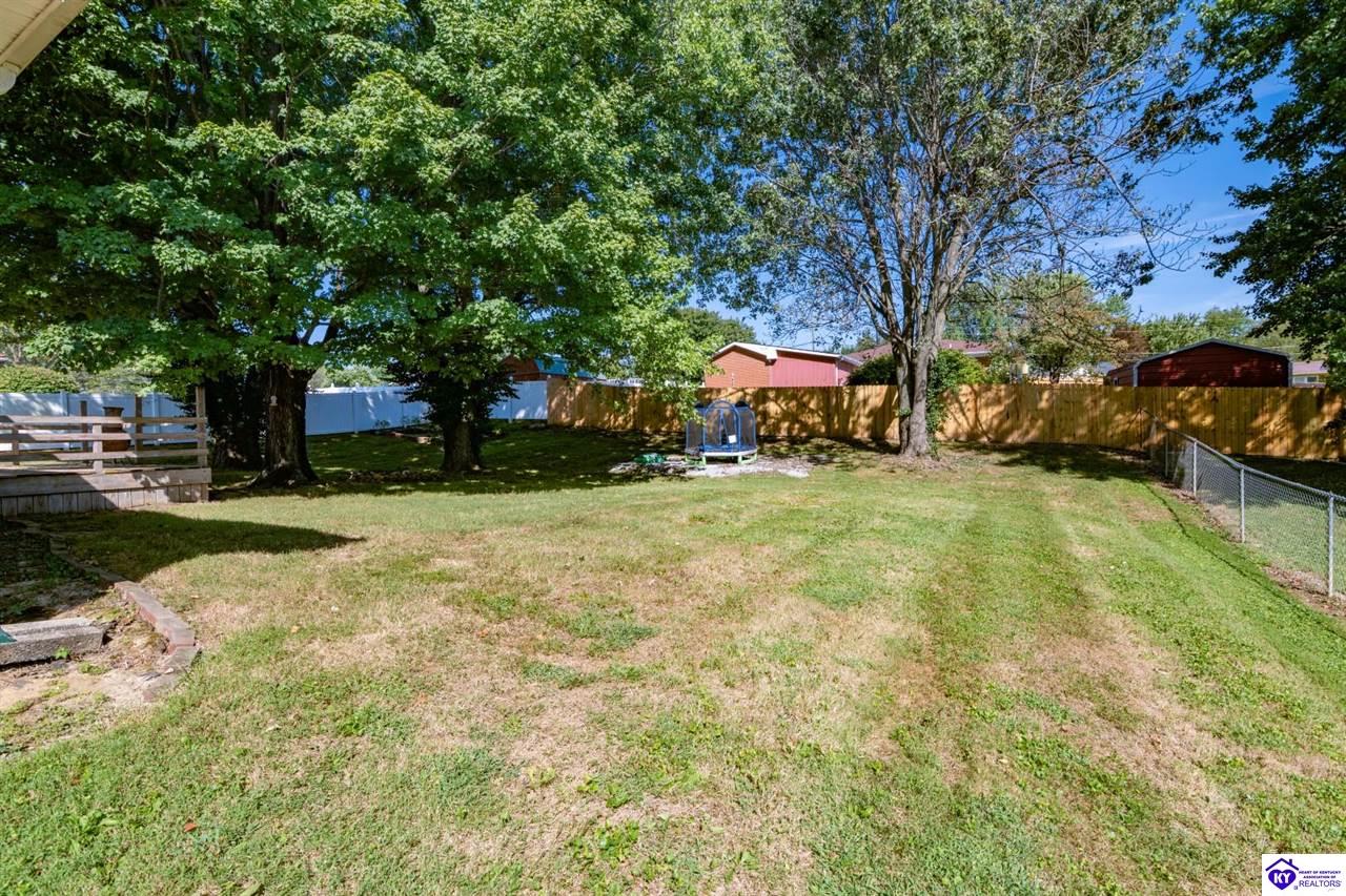 615 Pike Street Property Photo 38