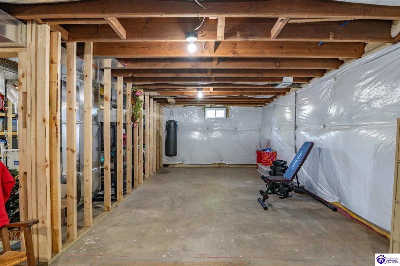 621 College Street Road Property Photo 27