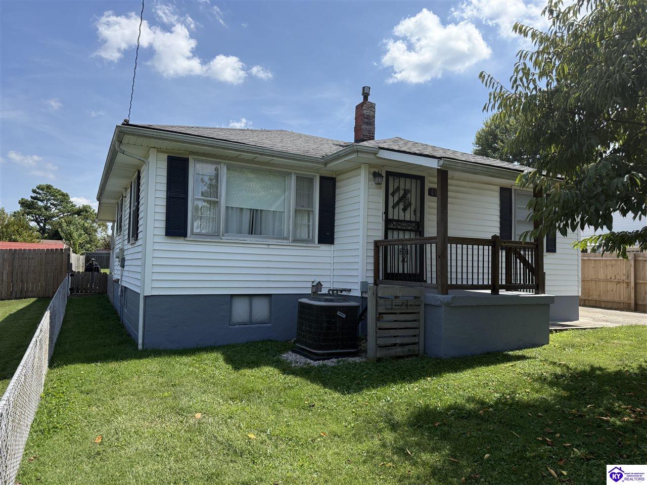 46 Lakeview Drive Property Photo 1