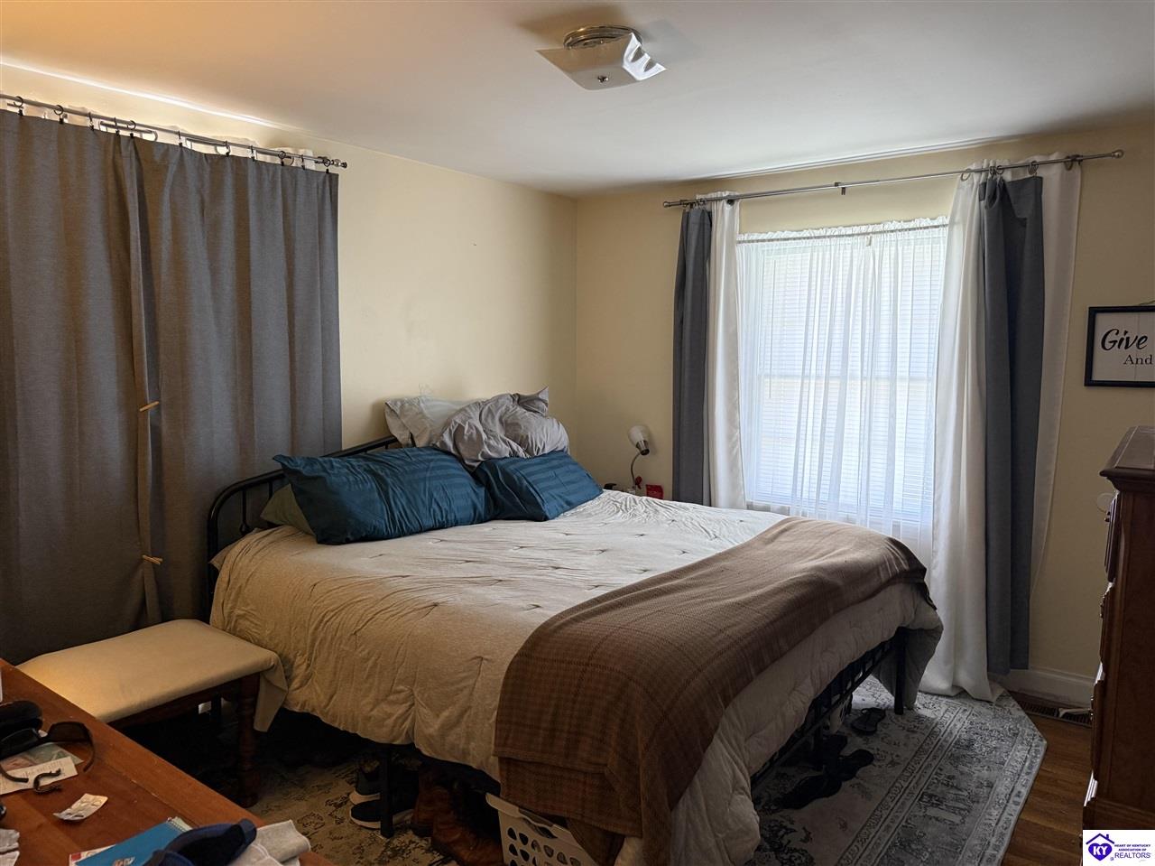 46 Lakeview Drive Property Photo 9