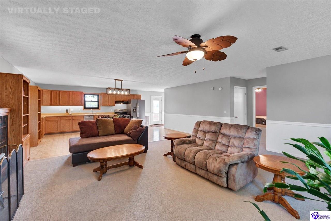 22 Brenda Jean Street Property Photo 10