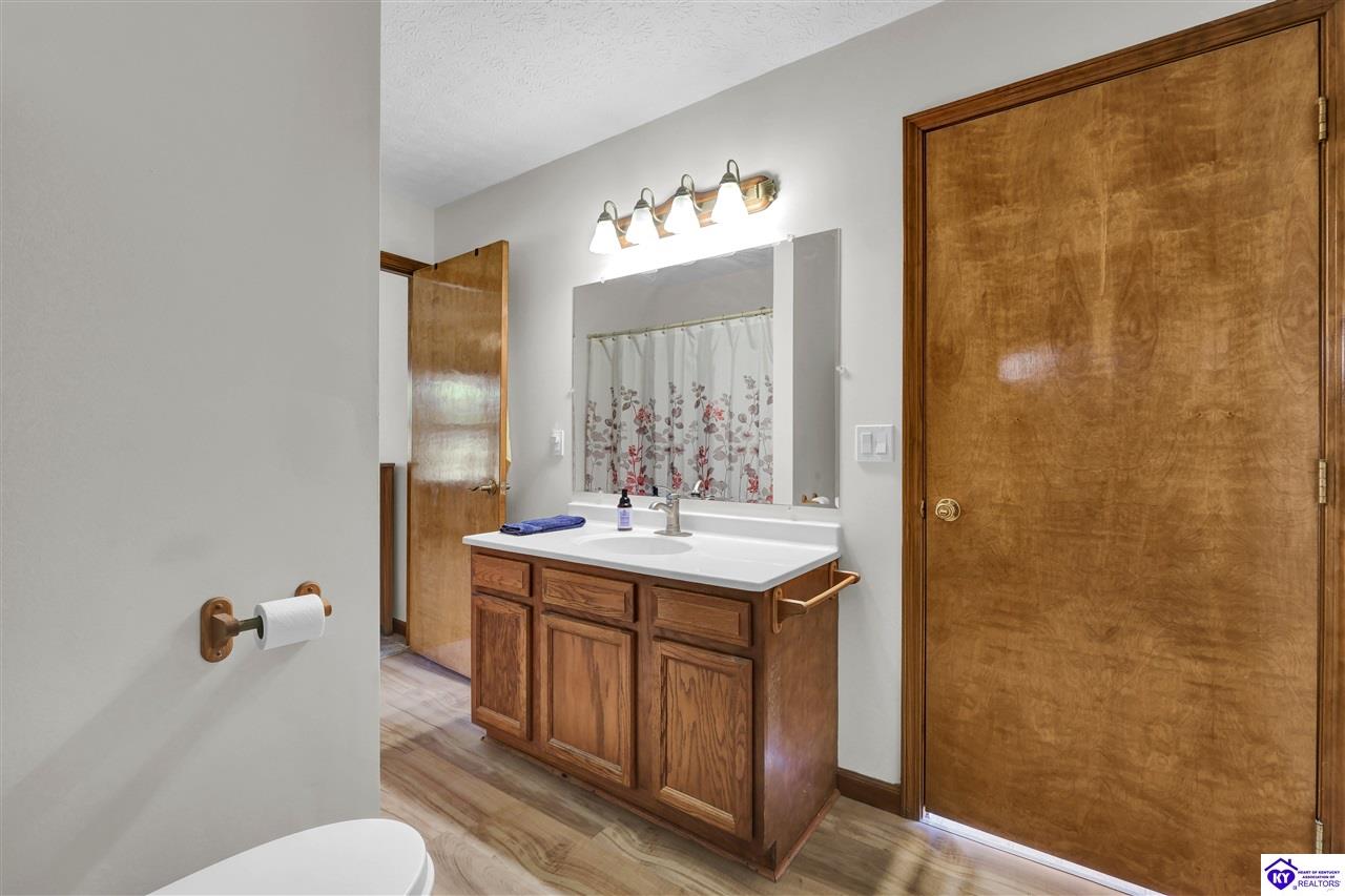 22 Brenda Jean Street Property Photo 17