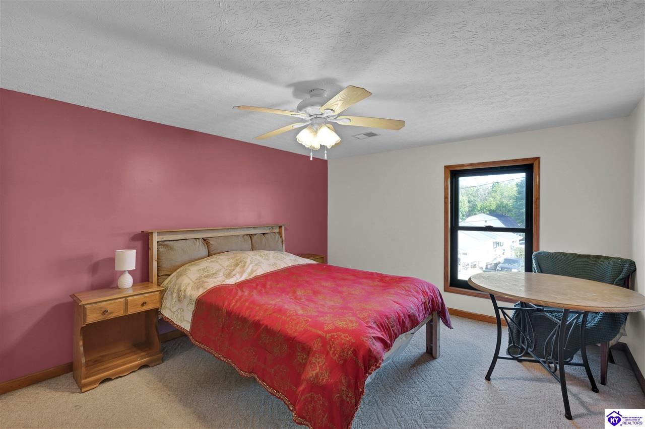 22 Brenda Jean Street Property Photo 19